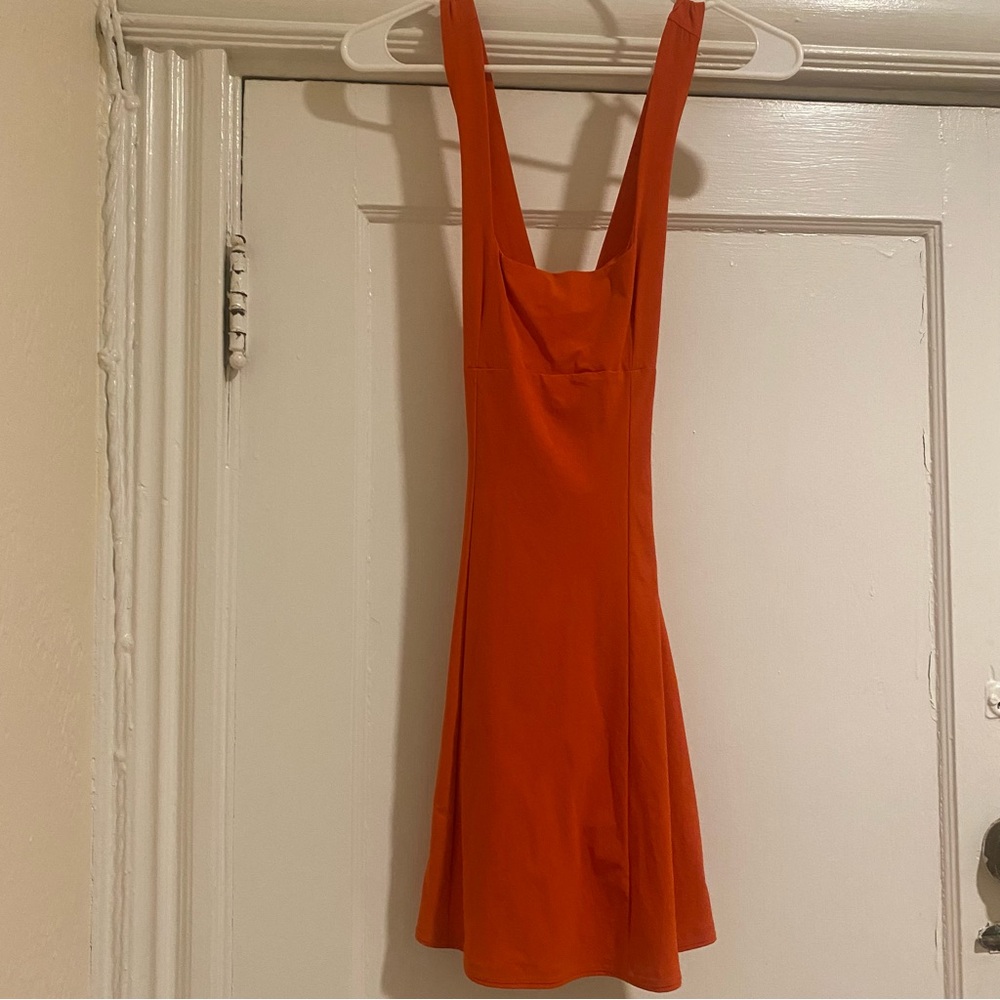 OV Crossback Dress - Picture 2 of 5